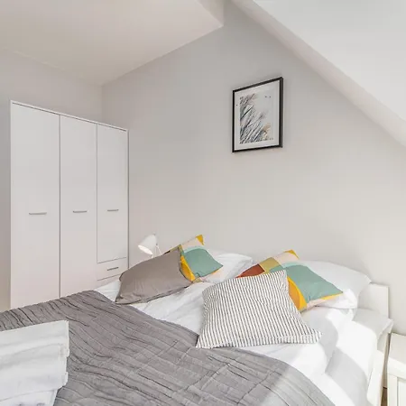 아파트 Rent Like Home - Apartament Kolo Brzegu III